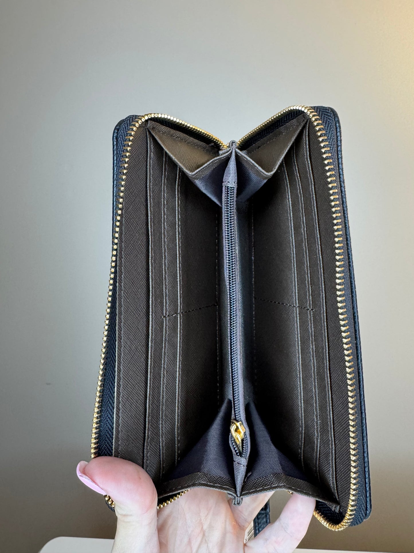 Angela Wallet/ Wristlet