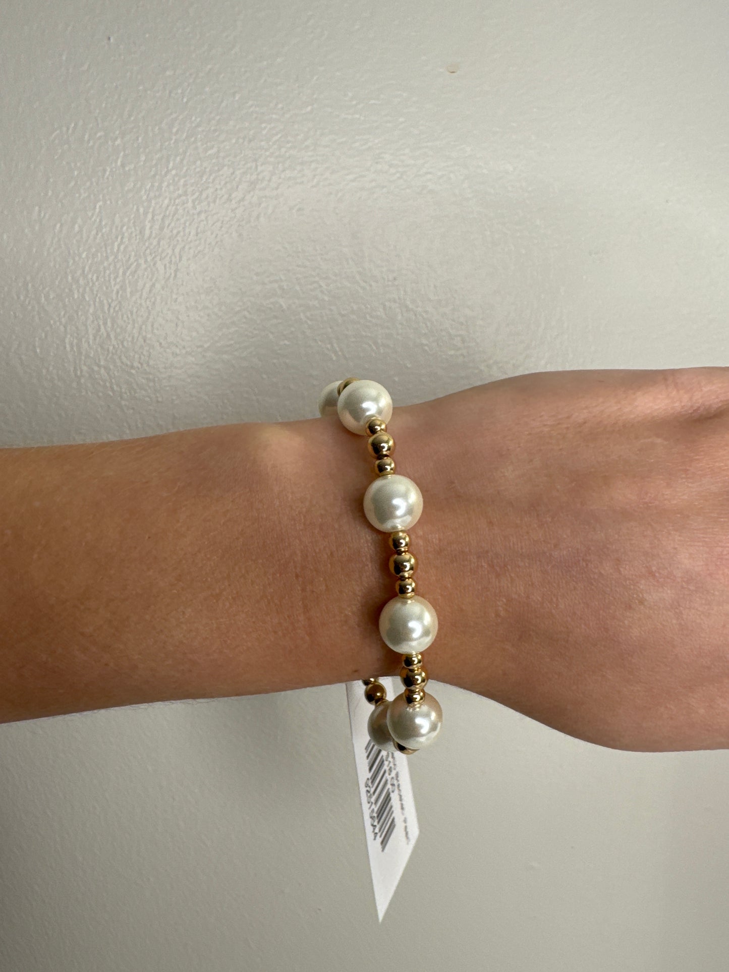 Beaded Magnetic Bracelet- Pearl