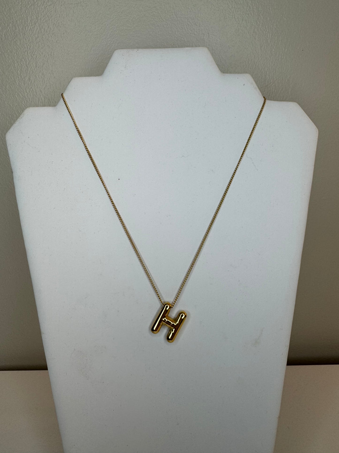 Balloon H Necklace