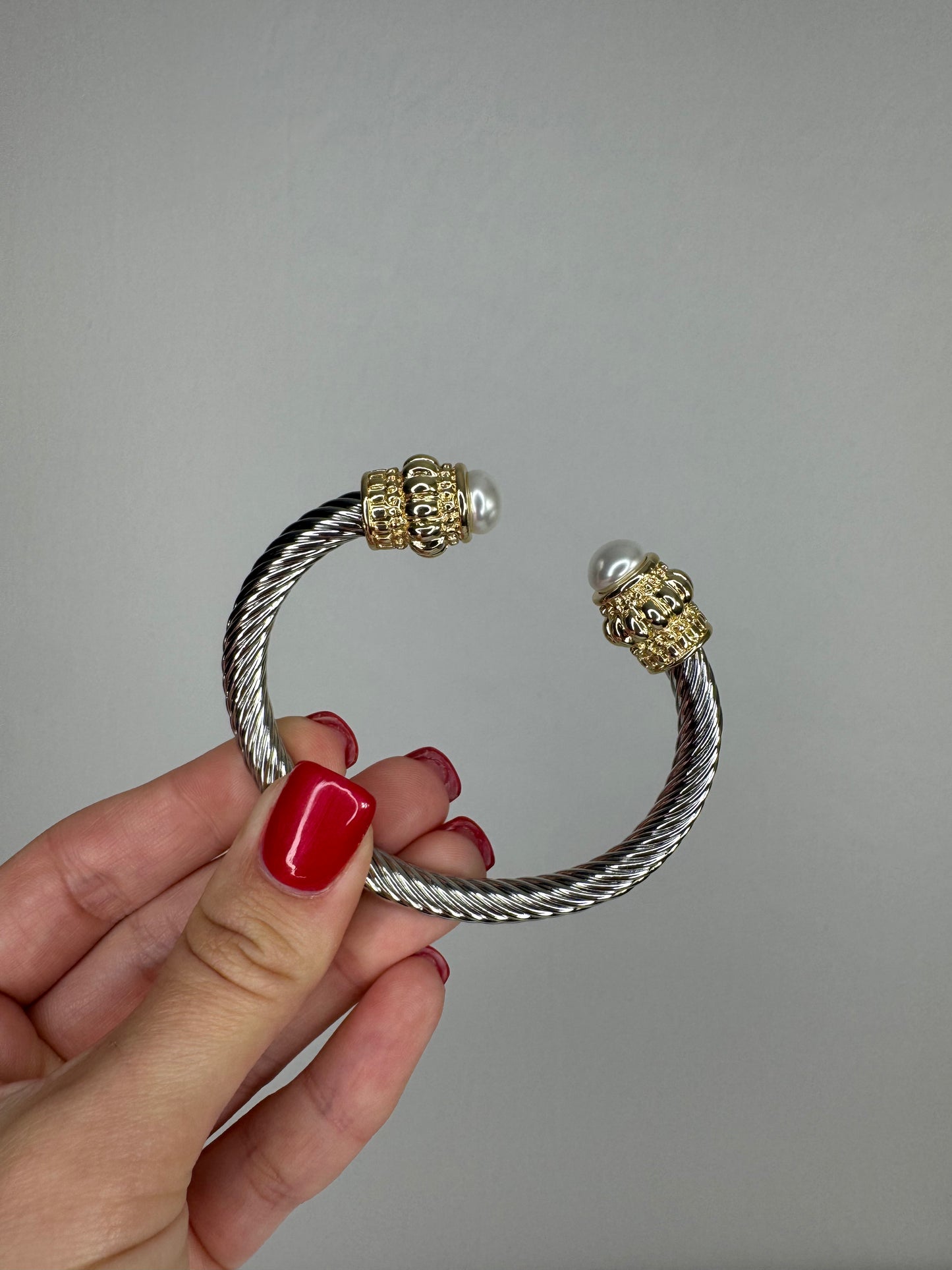 Cable Bracelet 18