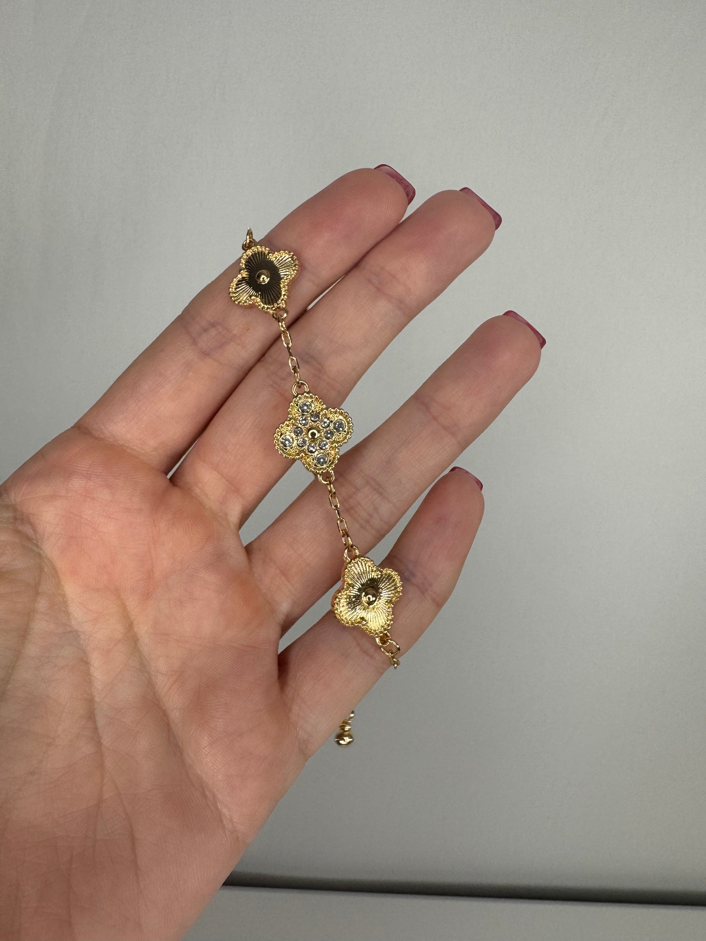 Large Gold Clover Bracelet