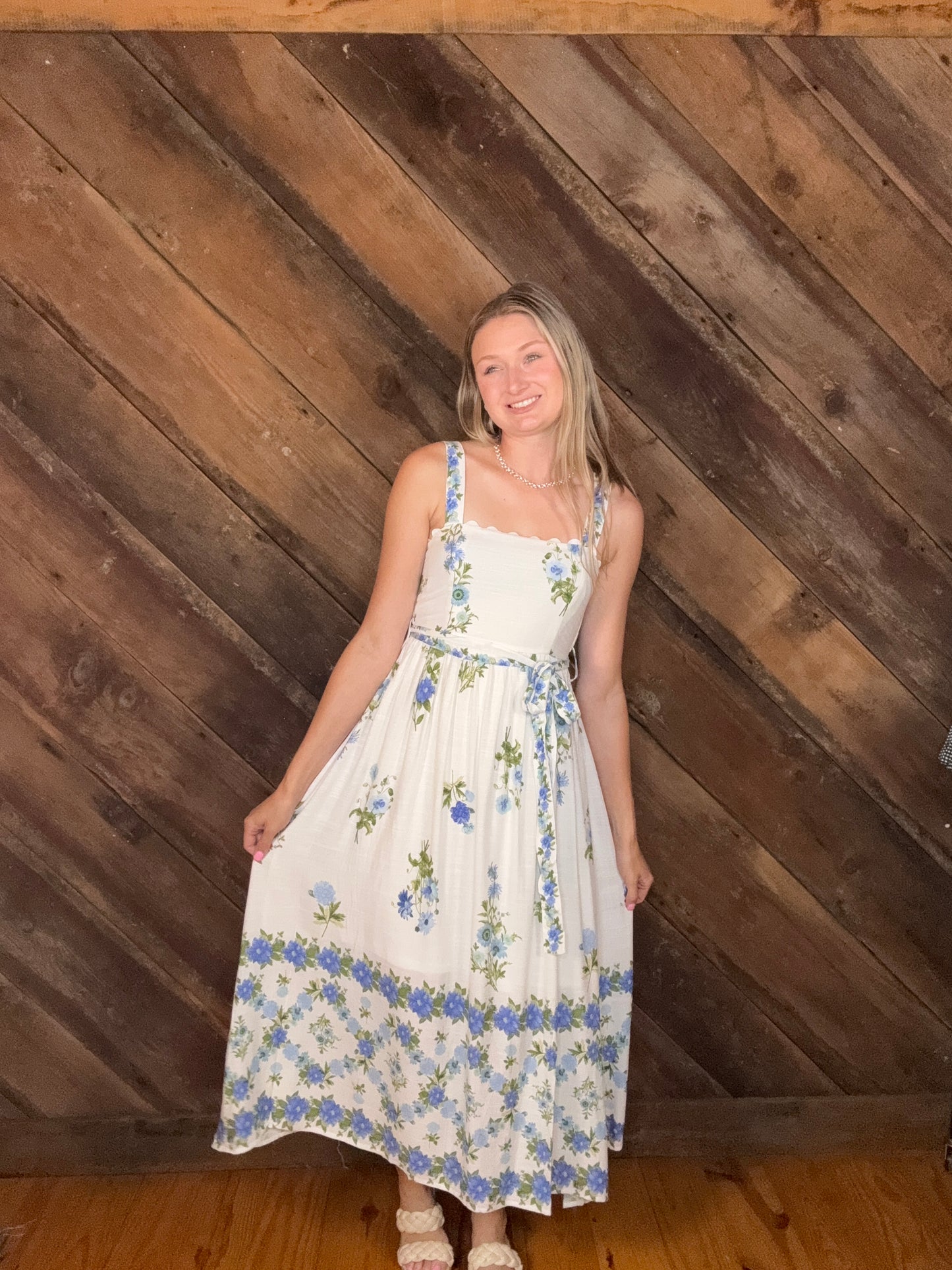 Nora Sleeveless Midi Dress