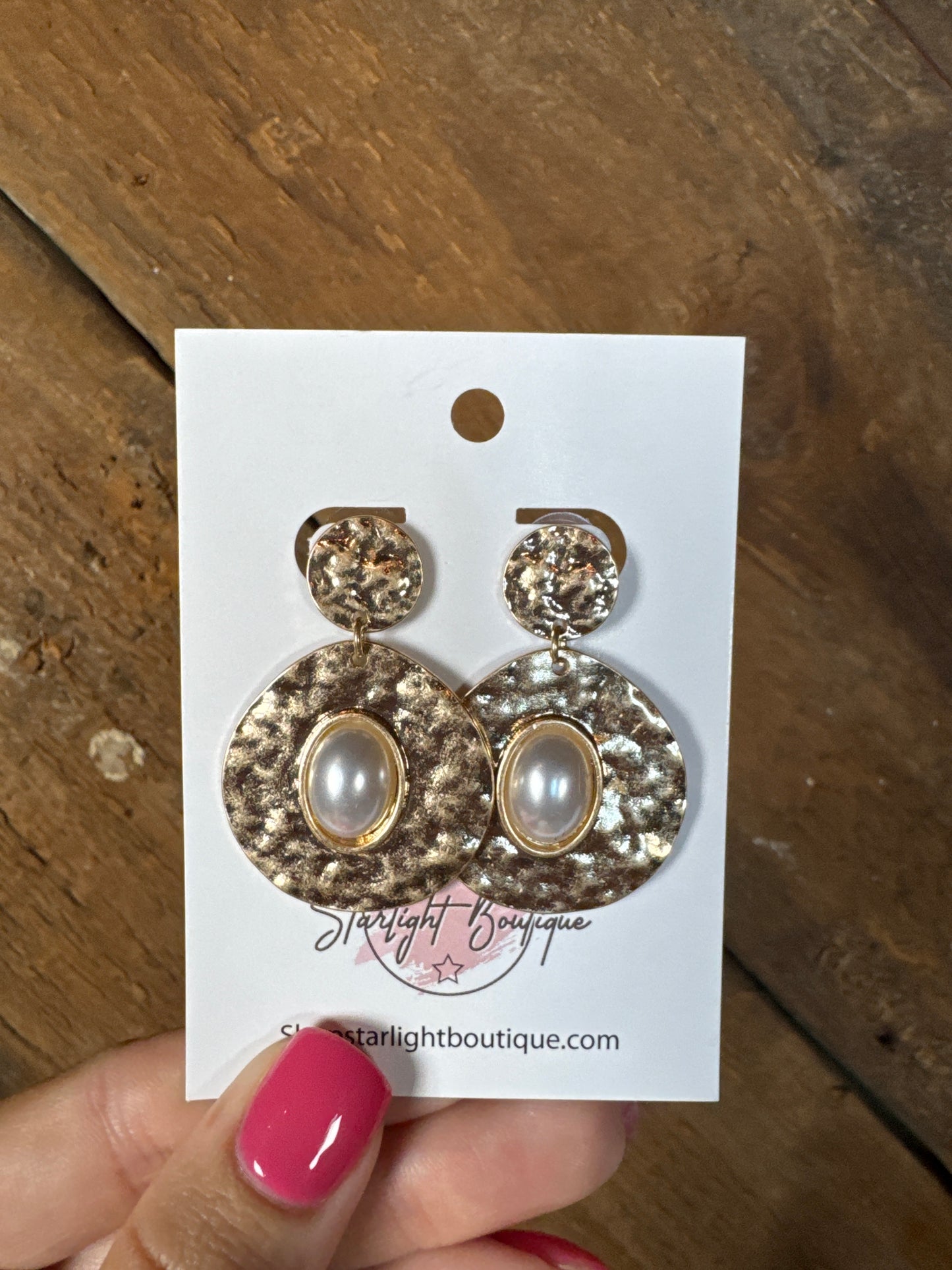 Rynlee Hammered Gold Earrings