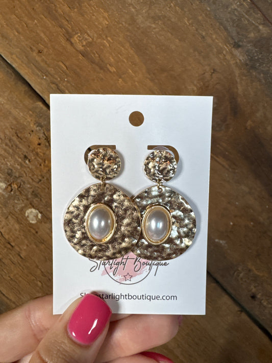 Rynlee Hammered Gold Earrings