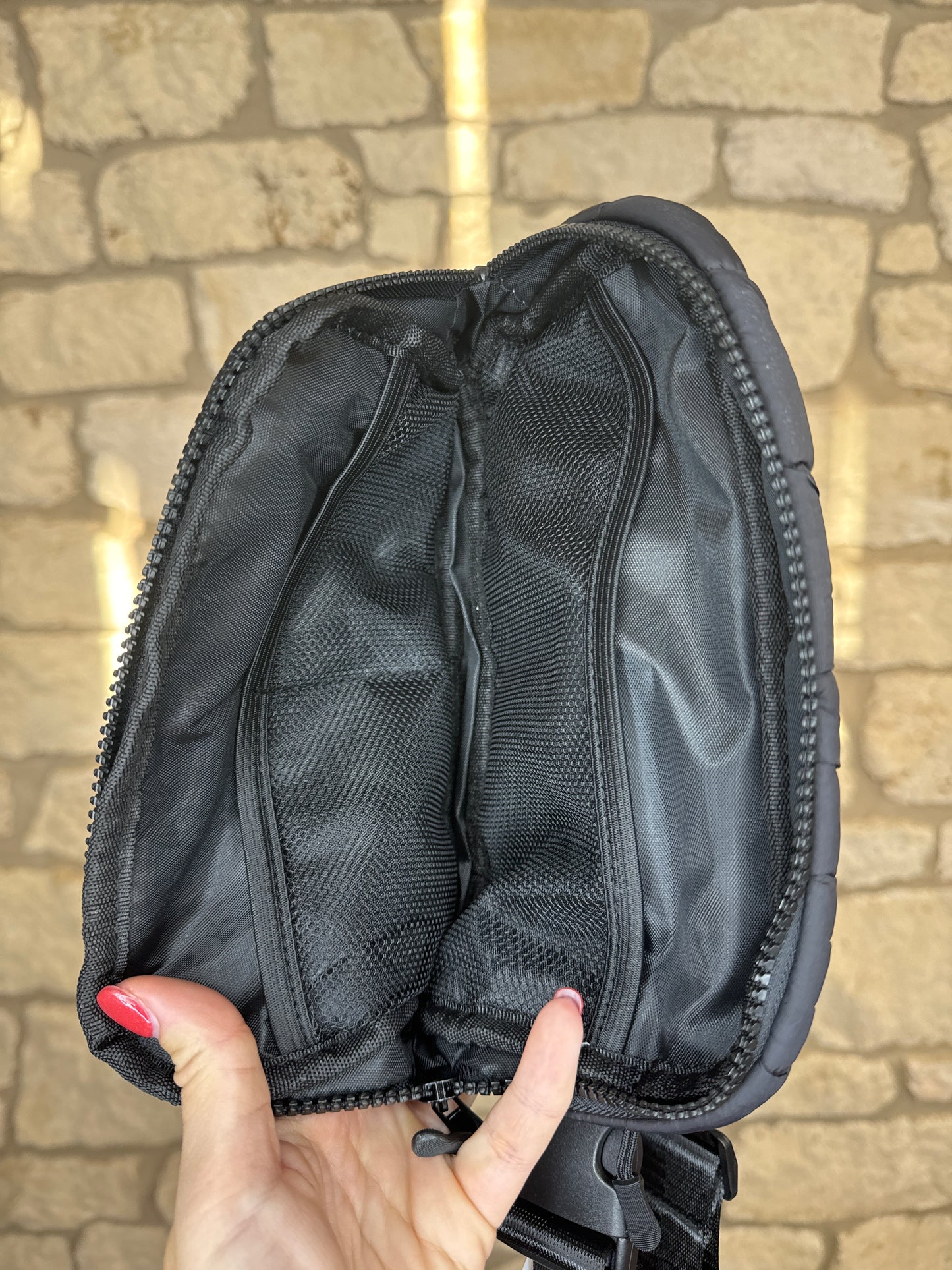 Puff Belt Bag- Black