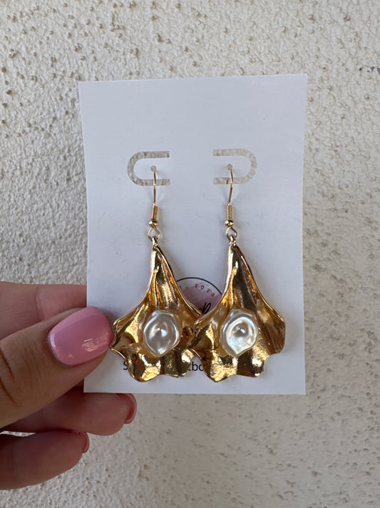 Jasmine Gold and Pearl Drop Earrings
