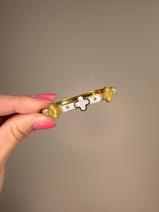 Triple Clover Gold Bangle