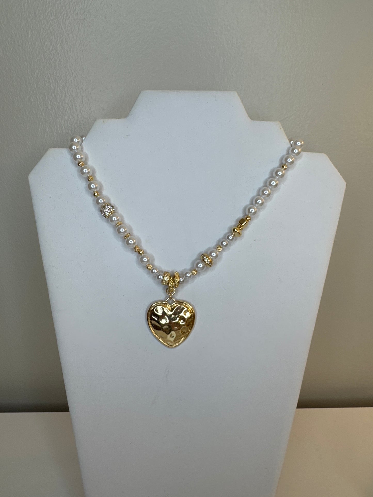 Chunky Heart Pearl Necklace
