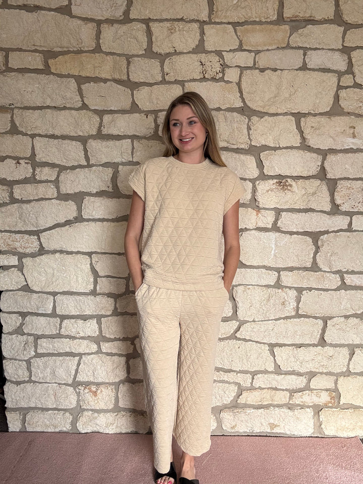 Cream Quilted Cap Sleeve Set