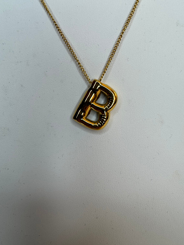 Balloon B Necklace