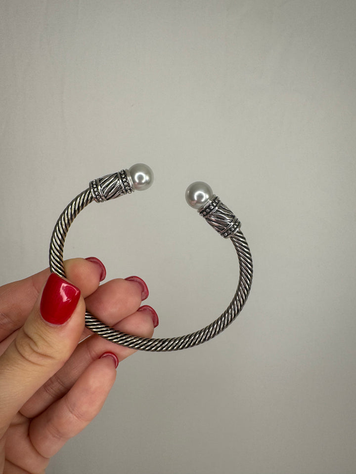 Cable Bracelet 11