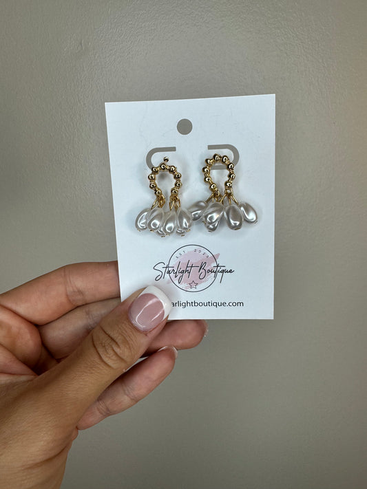 Lily Earrings