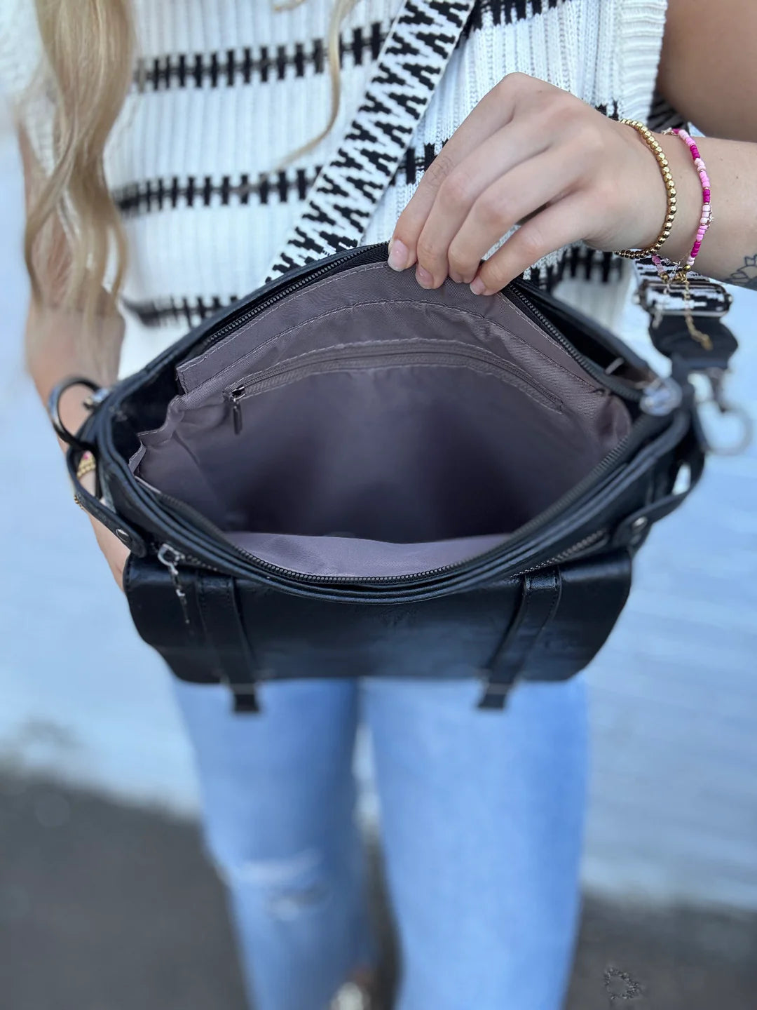 Cambrie Crossbody